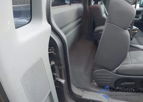 2004 Ford F-150 Stx/Xl/Xlt из США, поврежденный, VIN 1FTRF12W94NB65681